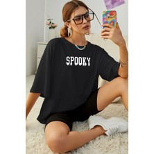 Unisex Spooky Baskılı Kısa Kol T-Shirt