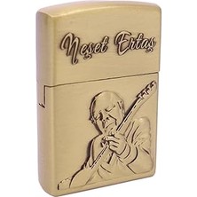 Neşet Ertaş Gravür Işlemeli Metal Çakmak - Pirinç