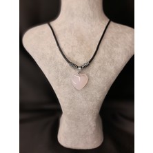 Doğal Pembe Kuvars Kalp Kolye - Siyah Deri Ip - Aşk ve Pozitif Enerji Taşı