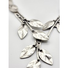 Zamak Metal ( 0 Nikel ) 925 Gümüş Kaplama Yaprak Figür Model Kolye