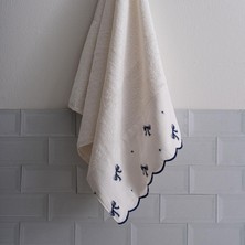 Serena Fiyonk Nakışlı Banyo Havlusu (90 x 150 Cm)