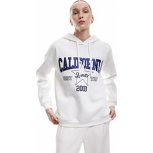 Koton Üç Iplik Şardonlu Kolej Nakış Detaylı Kapüşonlu Oversize Sweatshirt