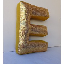 Gold 'e' Harf Kırlent