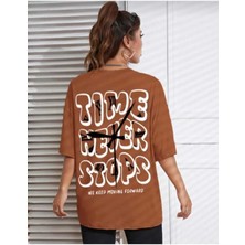Oversize T-Shirt Time Baskılı Kahverengi Renk