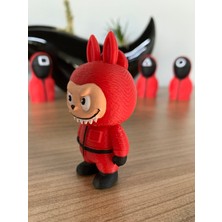 Labubu Squid Game Kıyafetli Minik Figür Kırmızı Labubu Halkalı