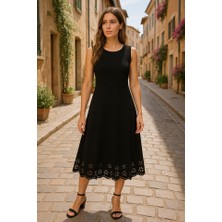 Modavera Kadın Kolsuz Etek Ucu Lazer Kesim Çiçek Desenli Midi Boy Ithal Krep Elbise