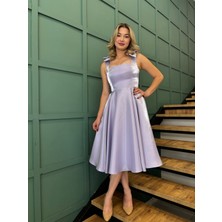 Dans Kadın Kurdele Detaylı Parlak Saten Kare Yaka Elbise