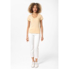 Christina Kadın Derin V Yaka Slim Fit T-Shirt