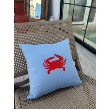 Re Marine Yengeç Nakışlı Kırlent Kılıfı  Mavi- Kırmızı