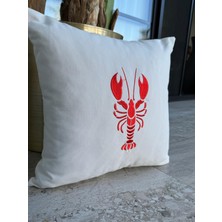 Re Marine Istakoz Nakışlı Kırlent Kılıfı  Beyaz-Kırmızı