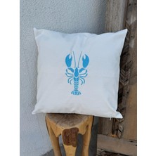 Re Marine Istakoz Nakışlı Kırlent Kılıfı  Beyaz - Mavi