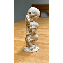 Yığılmış Kafatasları Heykeli P613743