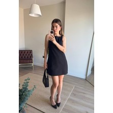 Siyah Kare Yaka Askılı Astarlı Premium Keten Elbise