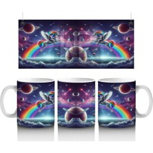 Çocuklara Sütü Sevdiren Uzayda Gökkuşağı Üzerinde Uçan Unicorn Desenli Kupa Bardak
