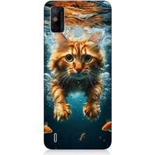 Tecno Spark 6 Go Uyumlu Suda Yüzen Kedi  Desenli Silikon Kılıf