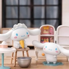 Sanrio Cinnamoroll Lisanslı Aşçılık Serisi Sürpriz Figürlü Kutu- Blind Box
