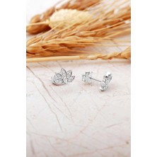 Lotus Çiçeği Rodyumlu Mini Gümüş Küpe 7378