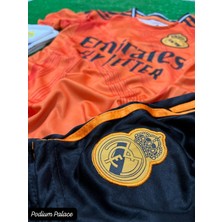2024/25 Real Madrid Jude B..e.l.i.n.g.h.a.m  Yeni Sezon Deplasman Çocuk Forması 4'lü(Turuncu)