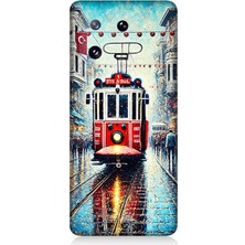 Xiaomi Mi 13 Uyumlu Yağmurlu Sokakta Kırmızı Tramvay  Desenli Silikon Kılıf