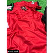 Portekiz 2024/25 Yeni Sezon Cristiano Ronaldo Iç Saha Çocuk Forması 4'lü SET8KIRMIZI)
