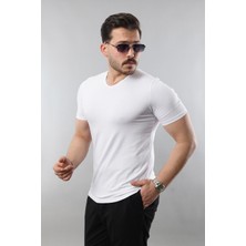 Erkek %100 Pamuk Slim Fit Dar Kesim V Yaka Basic Tişört