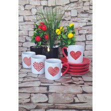 Kalp Şekilleri Baskılı Kırmızı 4'lü Porselen Türk Kahvesi Fincan Takımı