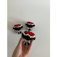 Acc Swen Mini Örgü Çiçek Buketi Anahtarlık Kırmızı Gül (1 Adet)