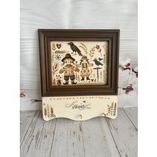 Şık Kahverengi Mutfak Duvar Panosu ve Askısı, Modern Tasarım