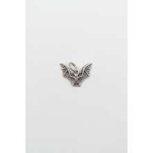 Minimalist Gotik Yarasa Kolye Ucu - Antik Gümüş Kaplama