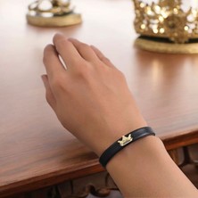 Archin Özge İsmine Özel  Siyah Derili Taç Motifli 14  Ayar Altın Plakalı Hediye Bileklik-503 İsim