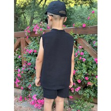 Çift Kat Müslin Kumaş Sıfır Kollu Yazlık Çocuk T-Shirt ve Şort Takım