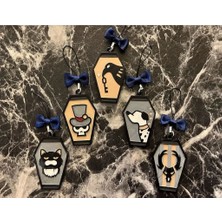 BYR Gece Raven College Personel Takılar - Twisted Harikalar Diyarı (Sadece Plastik Aparattır!!!) 3D