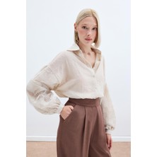 Nakış Detaylı Kraşlı Gömlek - Bej