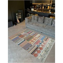 Barcelona Koleksiyonu Çok Renkli Karma Motifler ve Geometrik Desenli Vintage Dekoratif Halı 16