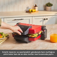 Karaca Future Essential Tost Makinesi Matte Red 1800 W