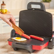 Karaca Future Essential Tost Makinesi Matte Red 1800 W