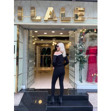 Tek Omuzu Açık Yaka Kenarı Renkli Triko