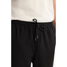 AVVA Erkek Siyah Relaxed Fit Yandan Cepli Beli Lastikli Bağcıklı Duble Paça Jogger Pantolon E003000