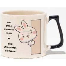 Yanlış Kararlarımı Uygulamaya Gidiyorum Tavşan Komik Baskılı Siyah Kulplu Modern Seramik Kupa