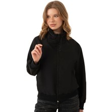 Kadın Dik Yaka Su ve Rüzgar Geçirmez Oversize Crop Mevsimlik Yağmurluk Rüzgarlık