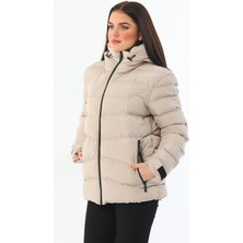 First Stops Kadın Polarlı Kapüşonlu Su Geçirmez Rüzgara Dayanıklı Şişme Mont Parka Modern Tasarım