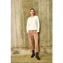 Çiçek Motifli Triko