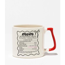 "mom Nutritional Facts" Esprili Anneye Doğum Günü Hediye Kırmızı Kulplu Kupa Bardak