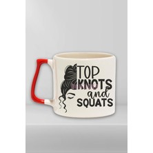 Top Knots And Squats Yazılı Gym Spor Saç Modeli Squat Hediyelik Kulplu Kupa Bardak