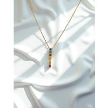 Renkli Taşlı Bar Model 925 Ayar Gümüş Kolye – Modern ve Canlı Tasarım