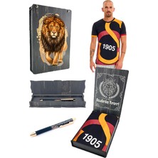 Galatasaray Orijinal Lisanslı Arma T-Shirt + Kalem Set Hediyelik Ahşap Kutulu
