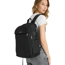 Chantria 15,6" Laptop Gözlü, USB Girişli, Suya Dayanıklı Premium Sırt Çantası CB00633