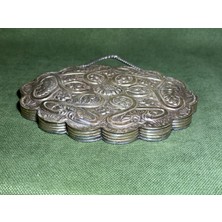 Gümüş Duvar Aynası 14 cm 11 cm 1 cm Ölçülerinde