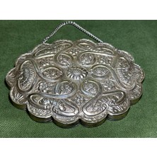 Gümüş Duvar Aynası 14 cm 11 cm 1 cm Ölçülerinde