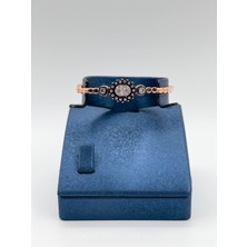 Baget Taşlı Elmas Modeli Kadın Gümüş Bileklik - Baget Bileklik